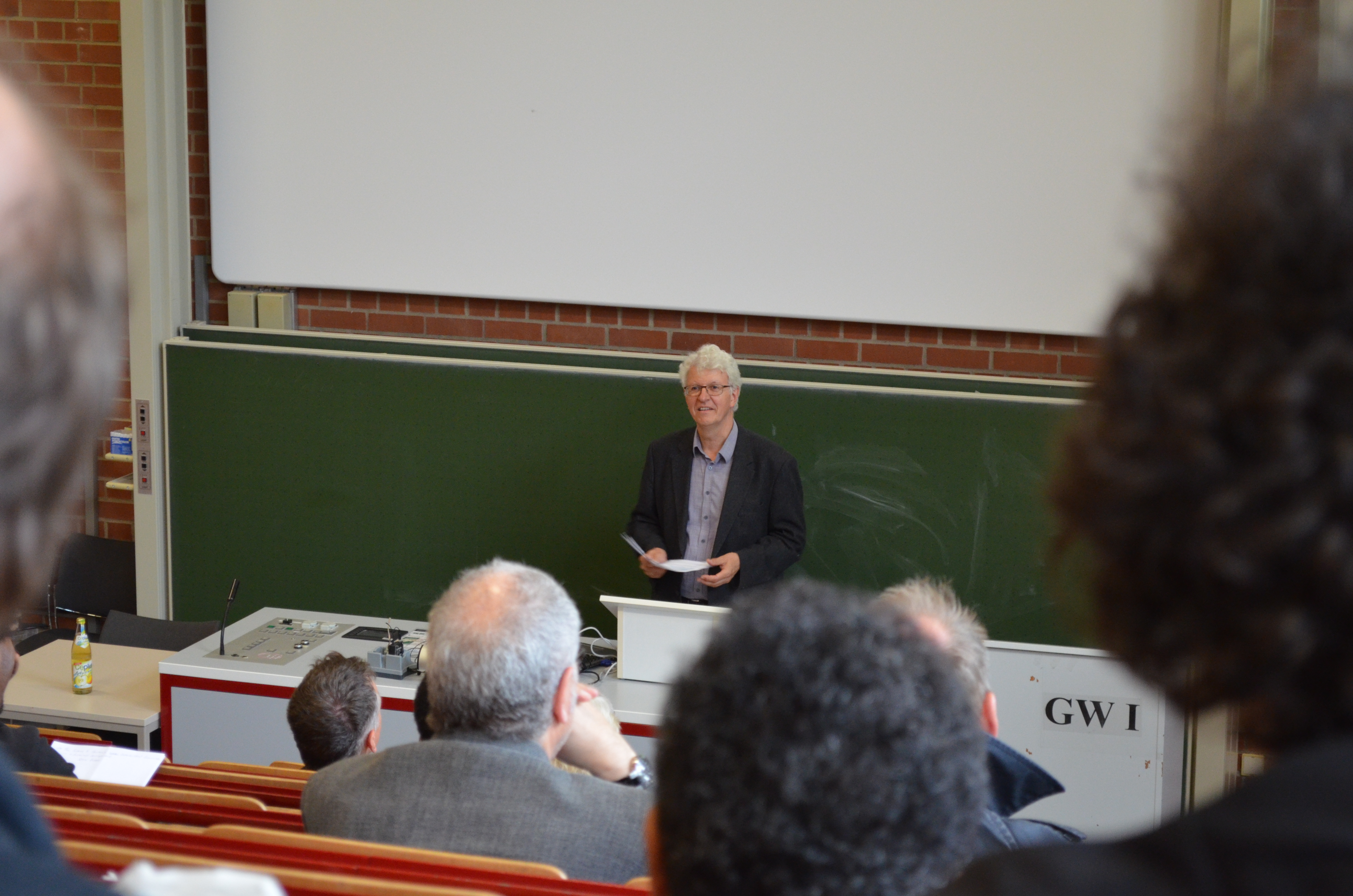 Public Lecture Summer 2015_Oppen